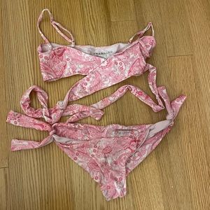 Frankie’s bikinis set💖💖